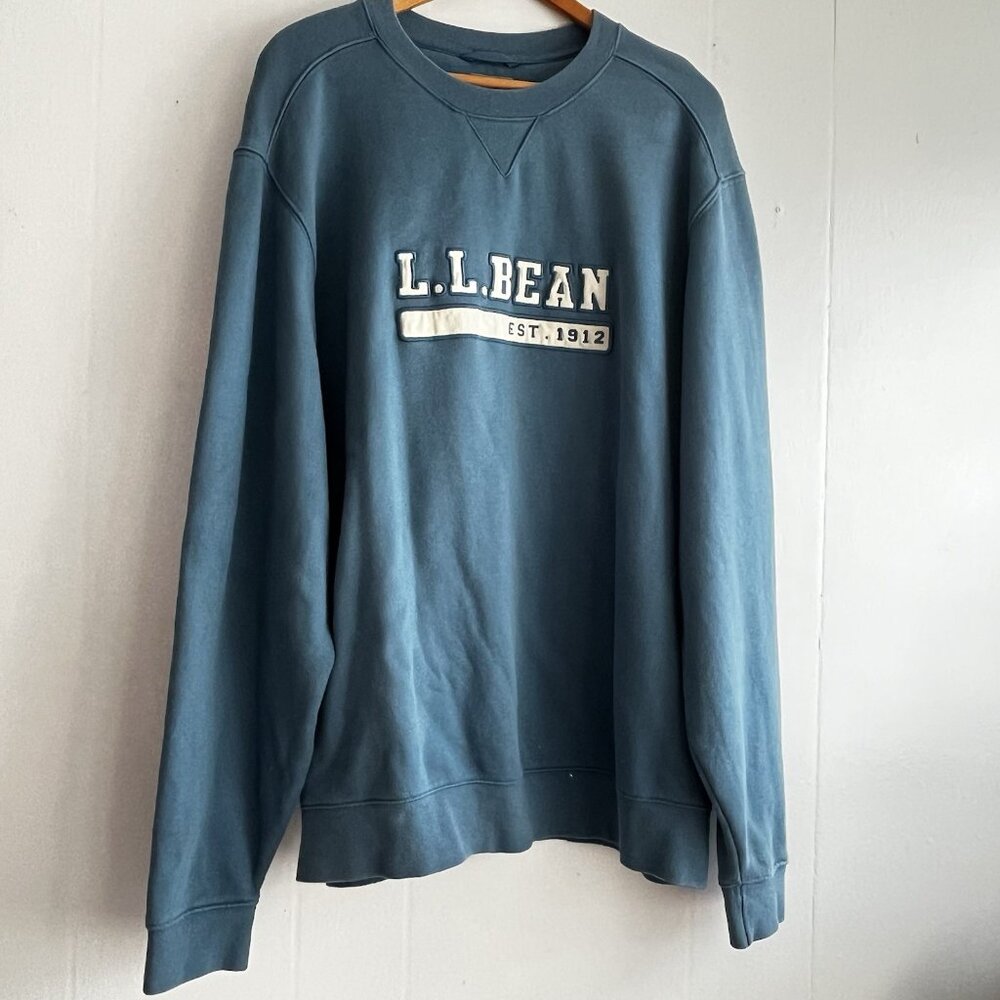 LL Bean Sweatshirt Blue Pullover Spell Out Men’s Adult Slouchy Unisex Sz L